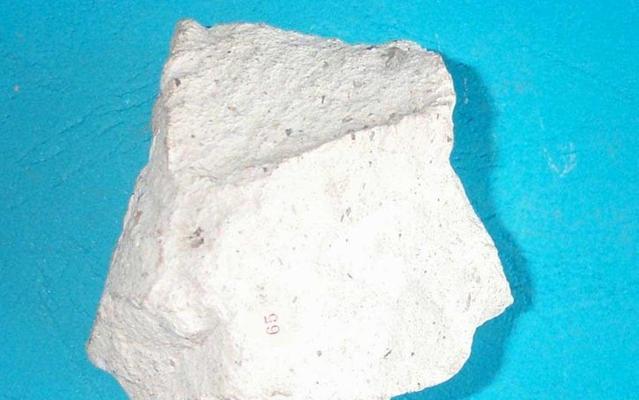 我的世界中凝灰岩的获取方式有哪些？凝灰岩有何用途？